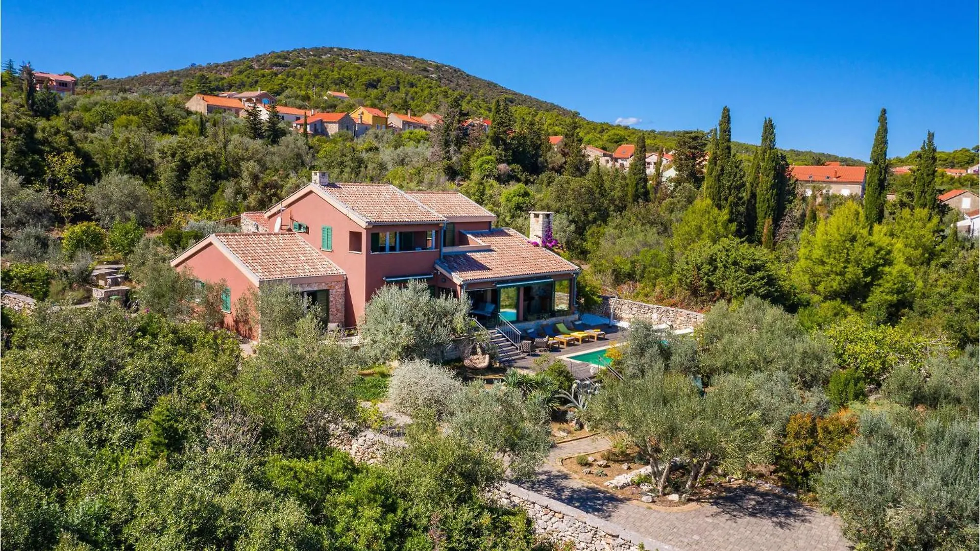 Amazing Home In Veli Iz With Wifi 0*,  Croatia