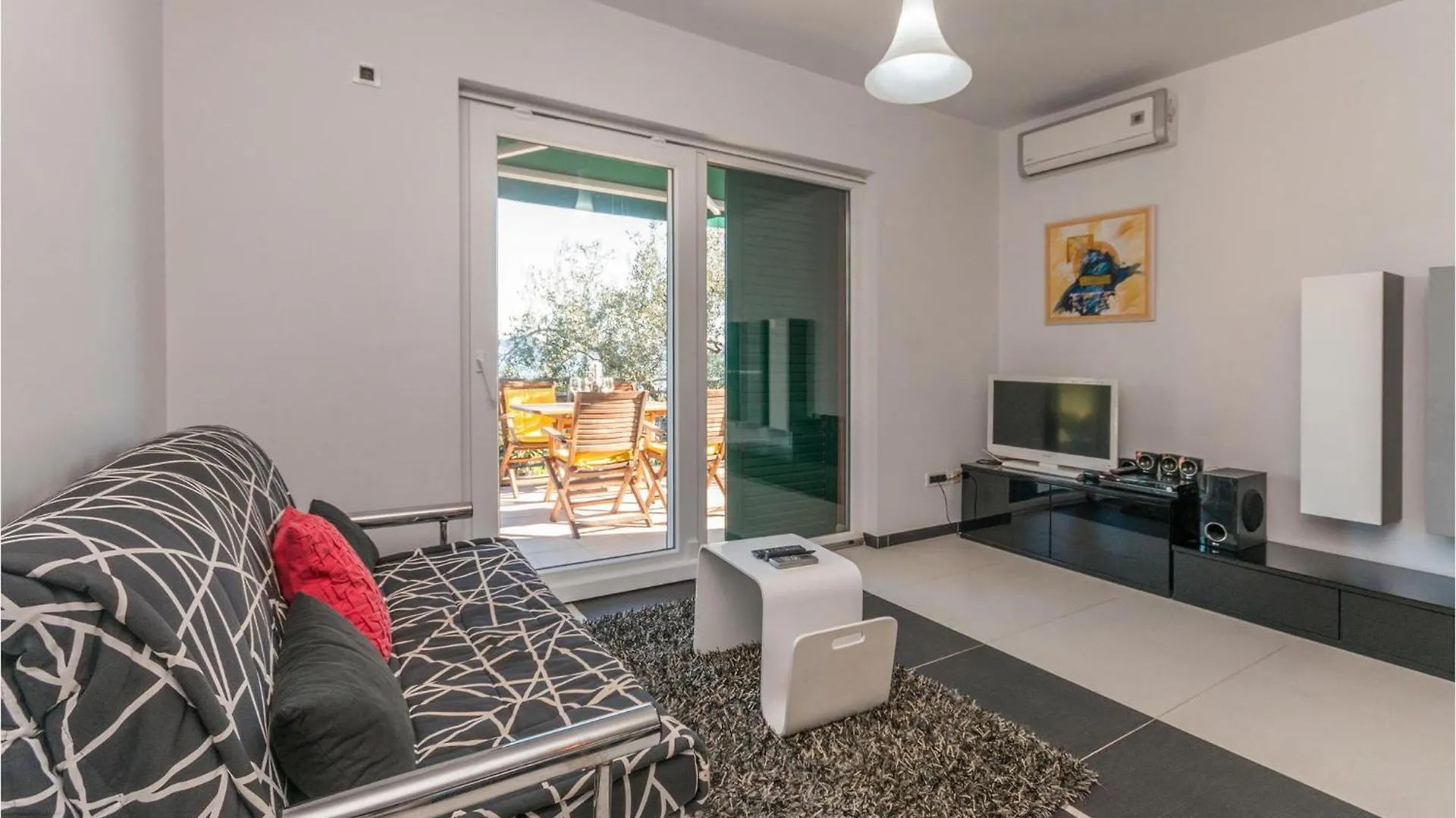 Holiday home Amazing Home In Veli Iz With Wifi